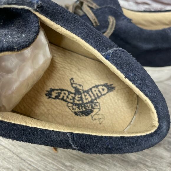Freebird Dark Blue and Light Tan lace up sneakers shoes women sz 5M US/35EU - Picture 6 of 13